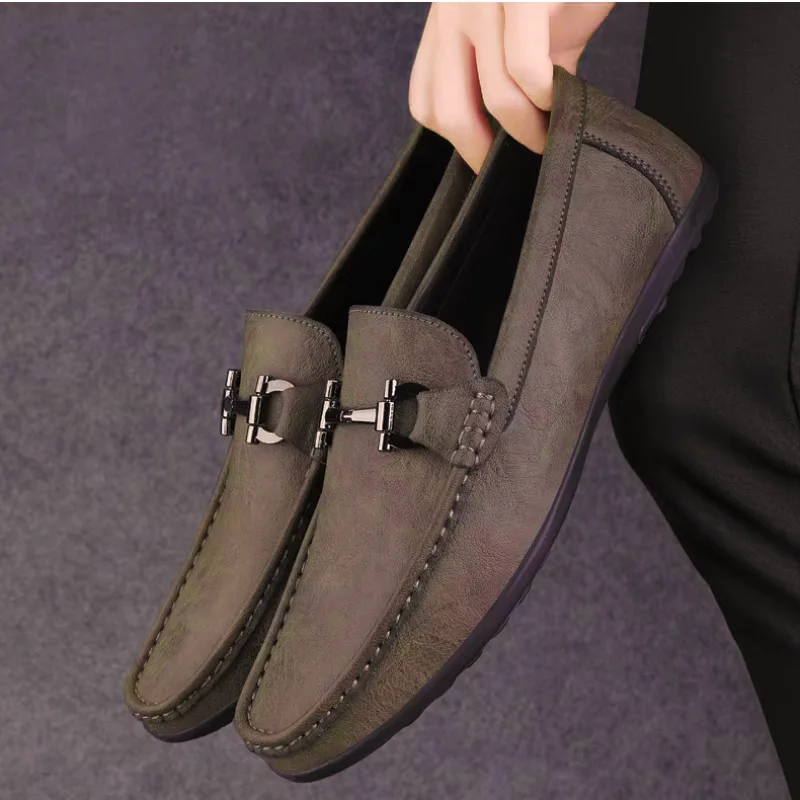 Men's shoes large size simple men's lazy casual shoes for men's black light driving loafers men's shoes leather shoes
Men's shoes large size simple men's lazy casual shoes for men's black light driving loafers men's shoes leather shoes