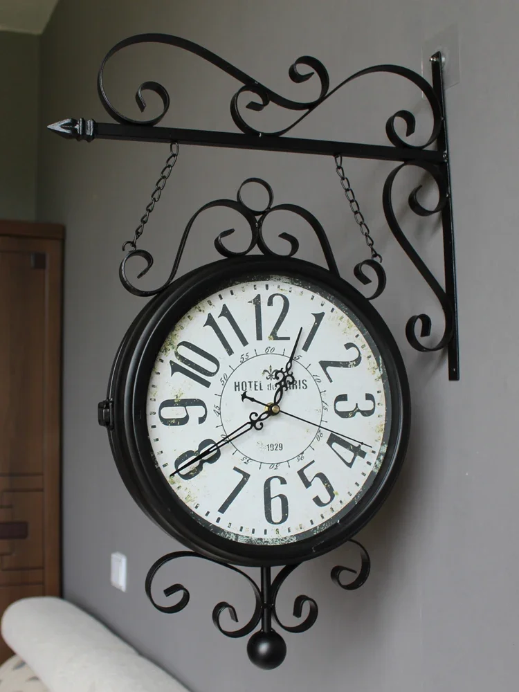 Retro Metal Wall Clock Silent Modern Vintage Nordic Two-Sided Clocks Wall Home Decor Living Room Luxury Decoration Room Gift
Retro Metal Wall Clock Silent Modern Vintage Nordic Two-Sided Clocks Wall Home Decor Living Room Luxury Decoration Room Gift