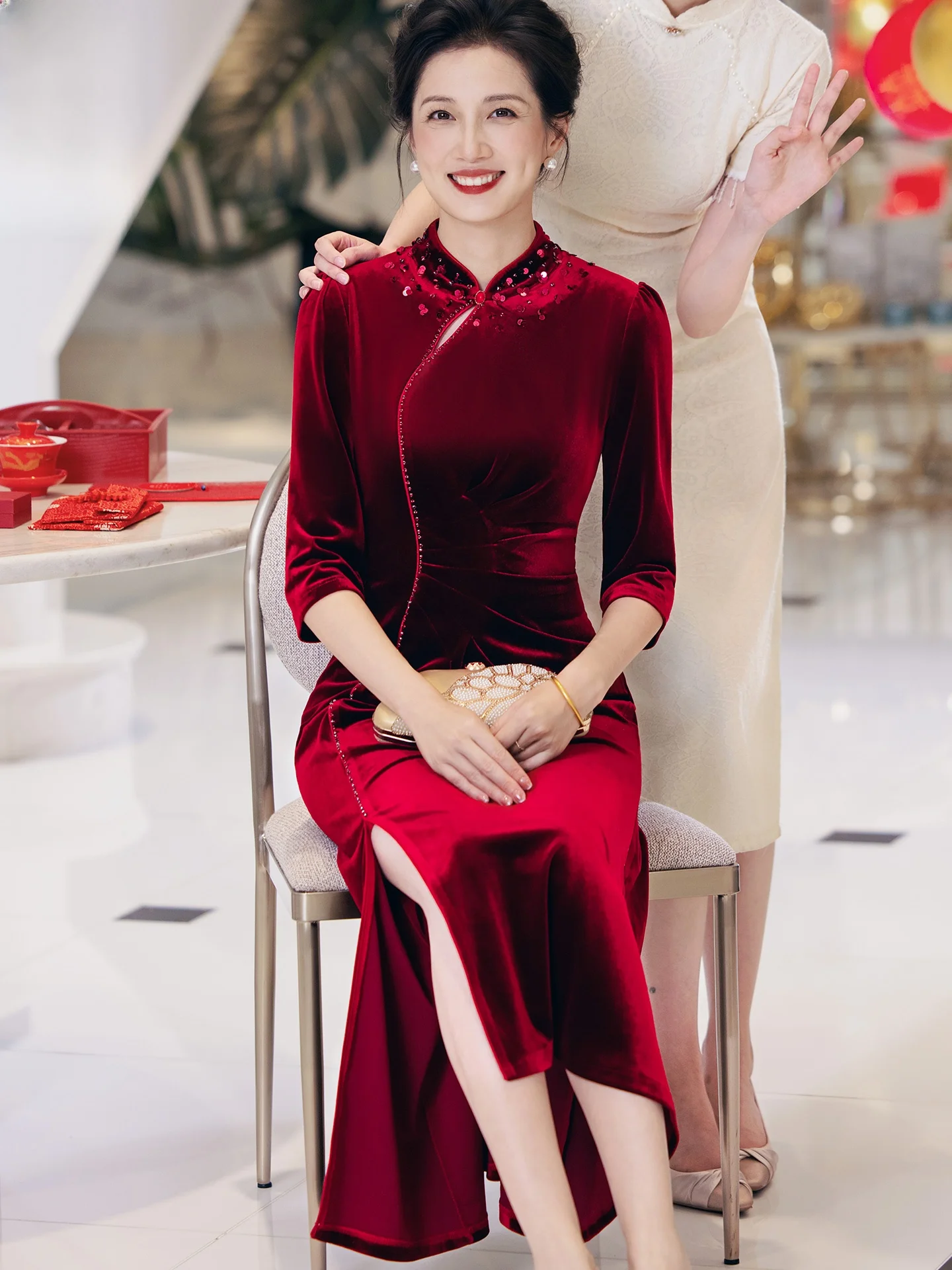 Wedding Gown Velvet Qipao Dr High-End Cusized Long Skirt for Mother of the Bride Autumn Winter Ele Chinese Sle
Wedding Gown Velvet Qipao Dr High-End Cusized Long Skirt for Mother of the Bride Autumn Winter Ele Chinese Sle