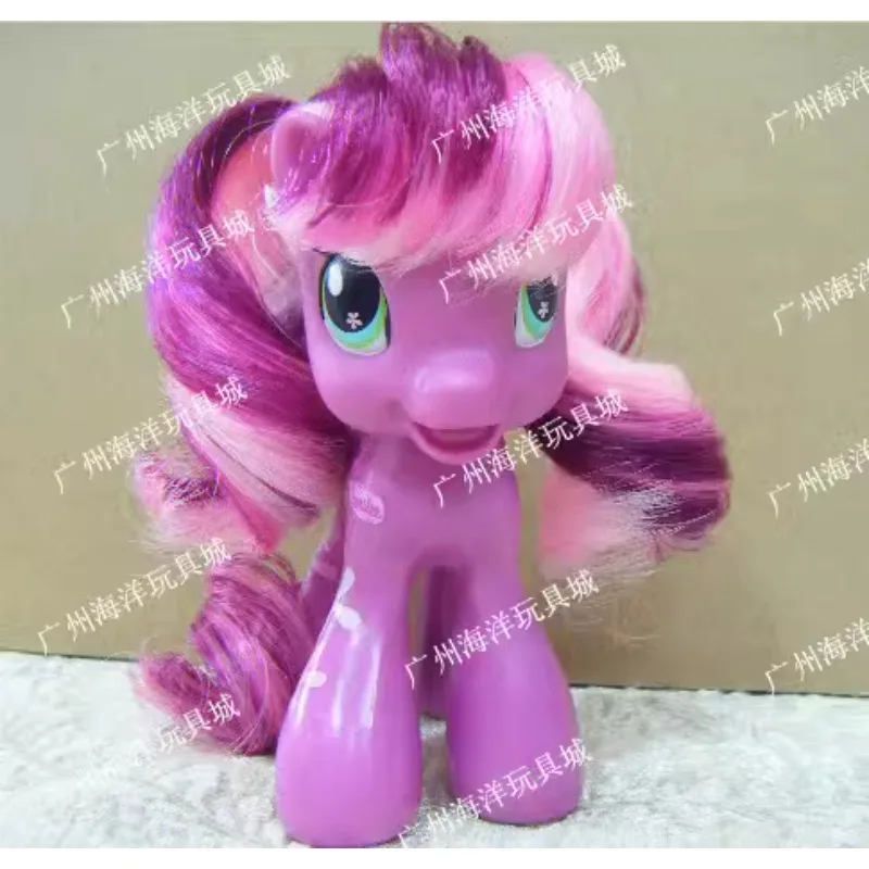 Кулон в виде фигурки пони My Little Pony Ponyville, коллекционная игрушка с искрами и искрами в виде пони Applejack McDonalend
Кулон в виде фигурки пони My Little Pony Ponyville, коллекционная игрушка с искрами и искрами в виде пони Applejack McDonalend