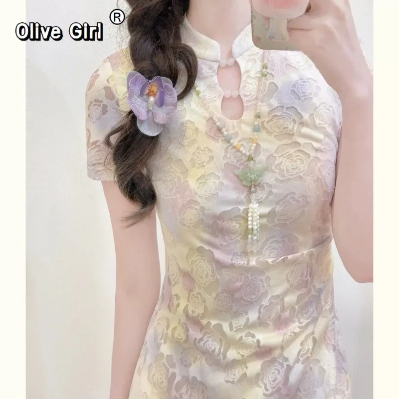 Olivegirl Elegant Dress Qipao 2026 Chinese Style Water Drop Collar Gradient Rose Jacquard Texture Cheongsam Dress
Olivegirl Elegant Dress Qipao 2026 Chinese Style Water Drop Collar Gradient Rose Jacquard Texture Cheongsam Dress