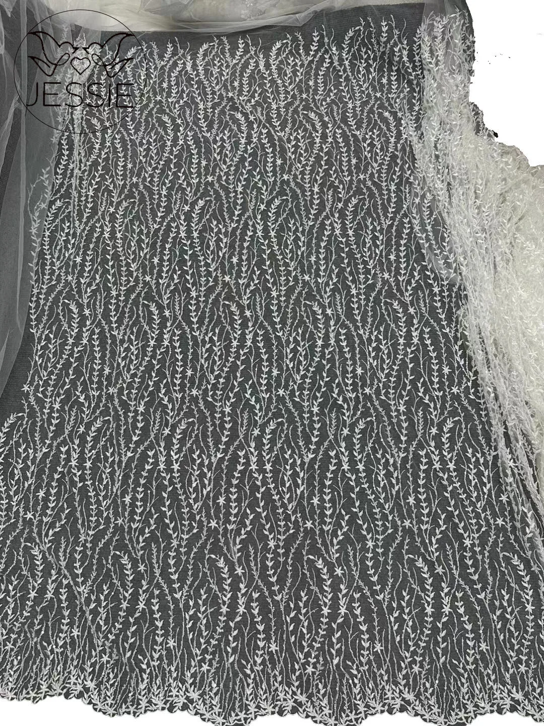 2024 Sequins Lace Fabric New 5yards High Quality Niche design French Nigerian Embroidery Beaded Lace Fabric For Wedding Dress
2024 Sequins Lace Fabric New 5yards High Quality Niche design French Nigerian Embroidery Beaded Lace Fabric For Wedding Dress