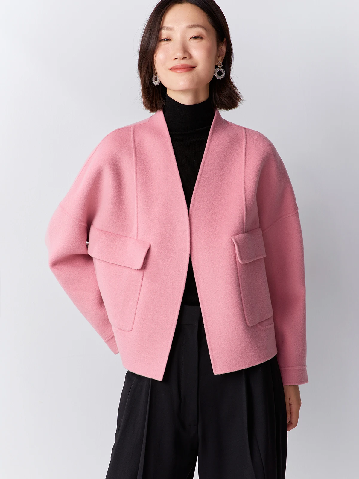 Двустороннее шерстяное пальто OPOF, белое, подчеркивающее силуэт, розового цвета, осенне-зимняя новинка, женское пальто
Двустороннее шерстяное пальто OPOF, белое, подчеркивающее силуэт, розового цвета, осенне-зимняя новинка, женское пальто