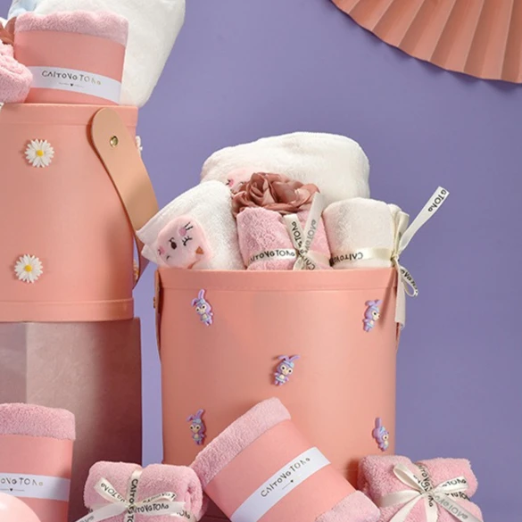 Leather Hand-held Flower Hugging Buckets Baby Snack Bucket Handheld Round Wedding Companion Gift Box Rivet Fixed Handle Bucket
Leather Hand-held Flower Hugging Buckets Baby Snack Bucket Handheld Round Wedding Companion Gift Box Rivet Fixed Handle Bucket