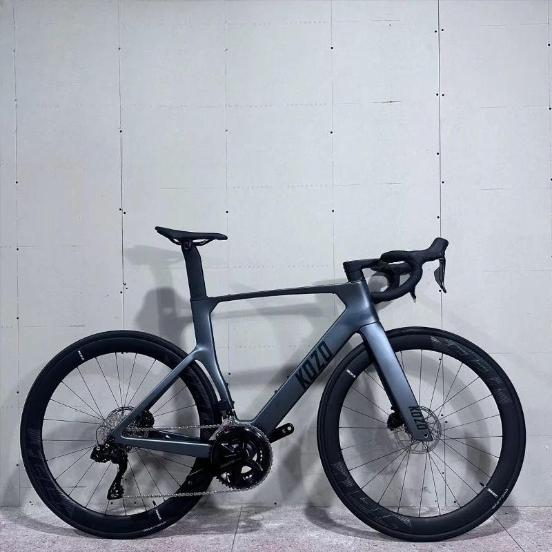 Factory Direct Wholesale SHI MANO 105 Di2 Hydraulic Disc Brake Lightweight Racing Bike OEM Carbon Fiber Aero Road Bike
Factory Direct Wholesale SHI MANO 105 Di2 Hydraulic Disc Brake Lightweight Racing Bike OEM Carbon Fiber Aero Road Bike