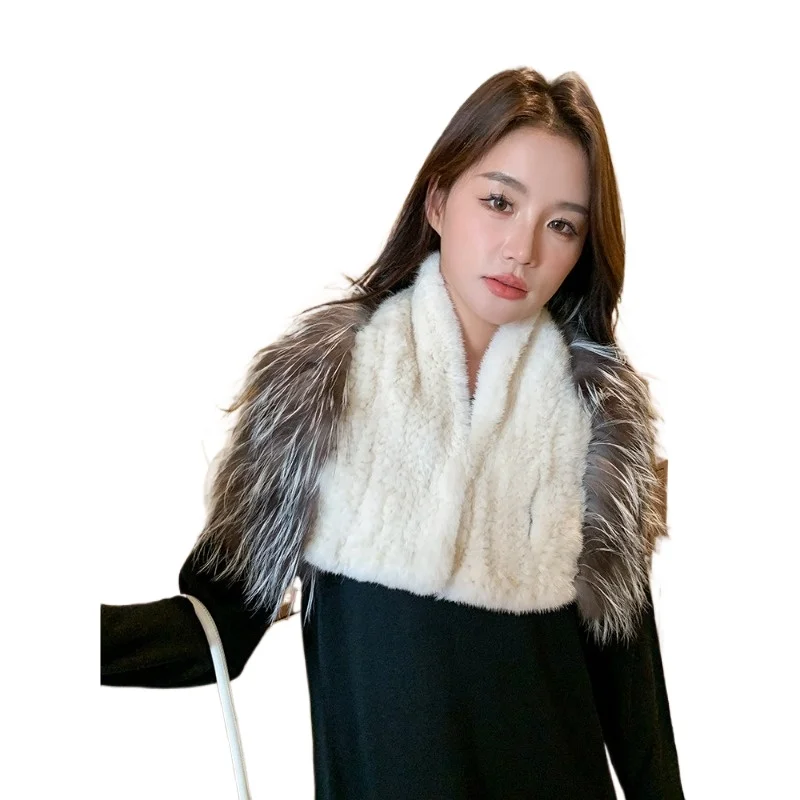 New double-sided mink hair shawl women's winter warmth silver fox hair temperament waistcoat real fur scarf fur collar
New double-sided mink hair shawl women's winter warmth silver fox hair temperament waistcoat real fur scarf fur collar