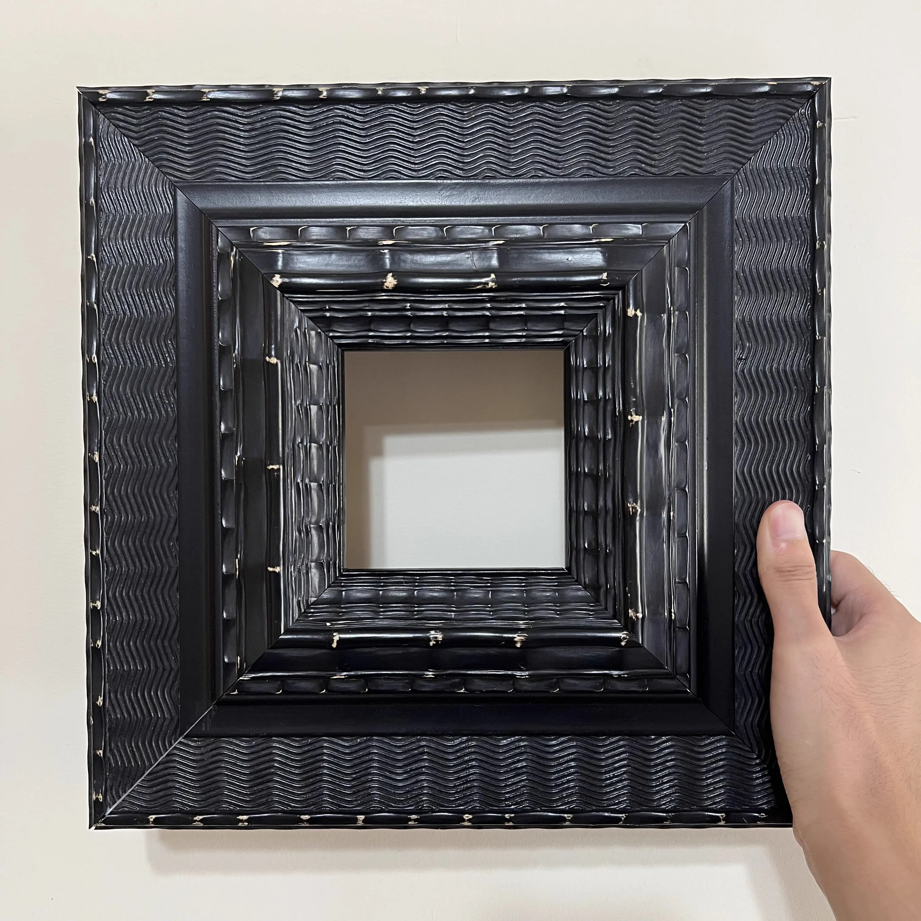 American Style Black Solid Wood Picture Photo Frame, Mirror Frame, Customized Mounting 
American Style Black Solid Wood Picture Photo Frame, Mirror Frame, Customized Mounting