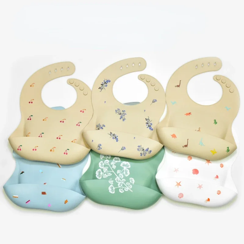 INS Baby Bibs BPA Free Waterproof Soft Silicone Saliva Solid Dripping Banana Bib Cartoon Print Flower Adjustable Lunch Aprons
INS Baby Bibs BPA Free Waterproof Soft Silicone Saliva Solid Dripping Banana Bib Cartoon Print Flower Adjustable Lunch Aprons