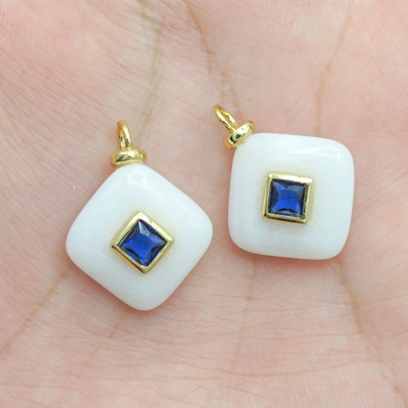 5Pcs White Jade Semi-precious Stone Cubic Zirconia Pendant Charms Copper Invisible Setting Gold Color Square Jewelry For Women
5Pcs White Jade Semi-precious Stone Cubic Zirconia Pendant Charms Copper Invisible Setting Gold Color Square Jewelry For Women