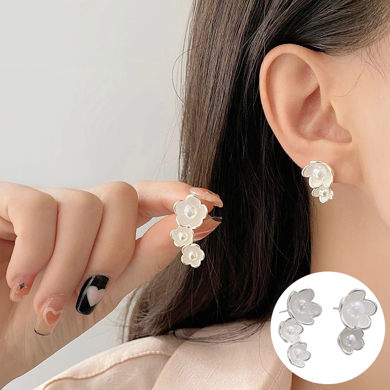 100% 925 Sterling Silver Flower Earrings for Women Girl Fashion Geometric Asymmetric Design Jewelry Birthday Gift Dropshipping
100% 925 Sterling Silver Flower Earrings for Women Girl Fashion Geometric Asymmetric Design Jewelry Birthday Gift Dropshipping