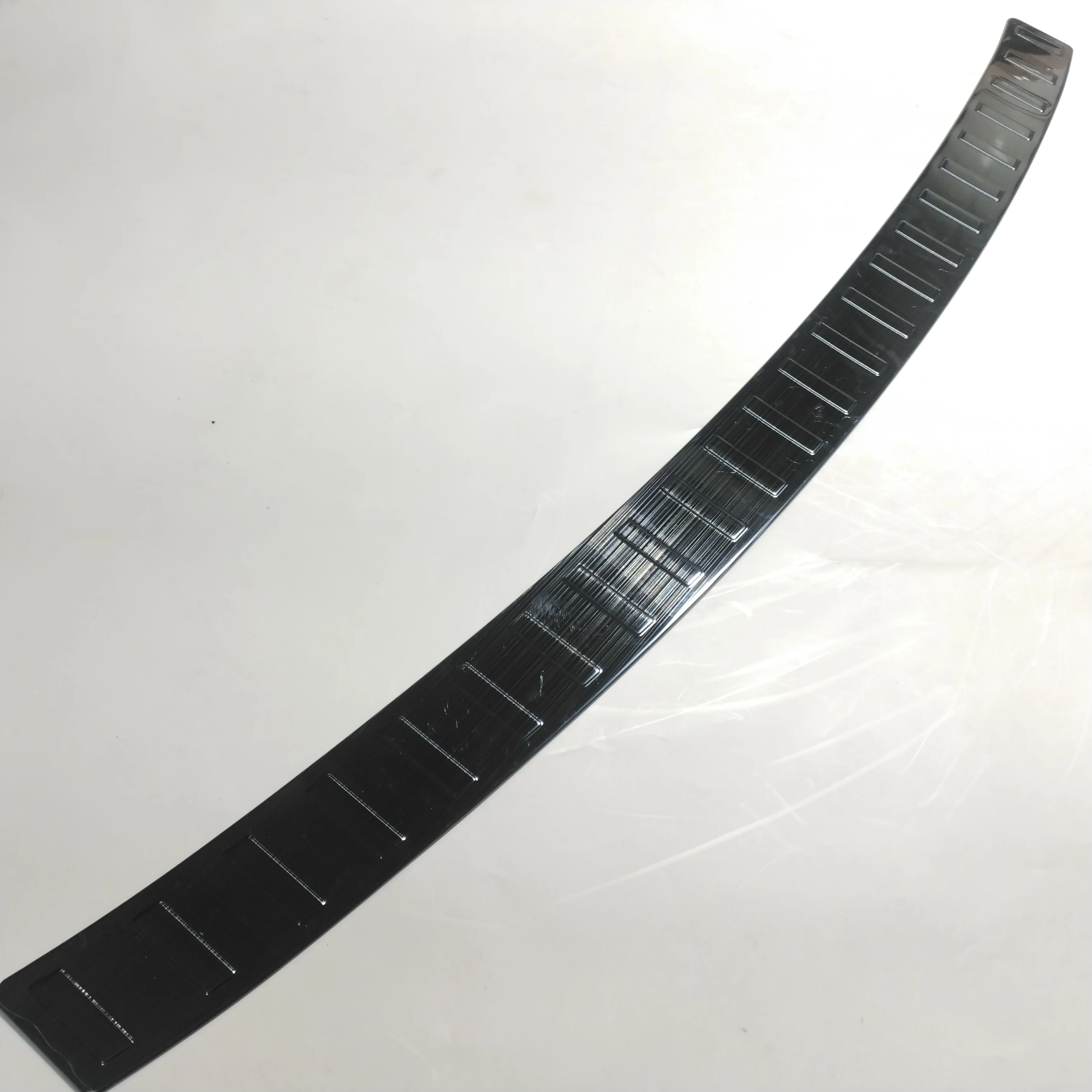 For 2007 2008 2009~2013 BMW X5 E70 Rear Door Bumper Protector sill plate Trunk Guard Plate Cover Rear Car Accessories Styling 
For 2007 2008 2009~2013 BMW X5 E70 Rear Door Bumper Protector sill plate Trunk Guard Plate Cover Rear Car Accessories Styling