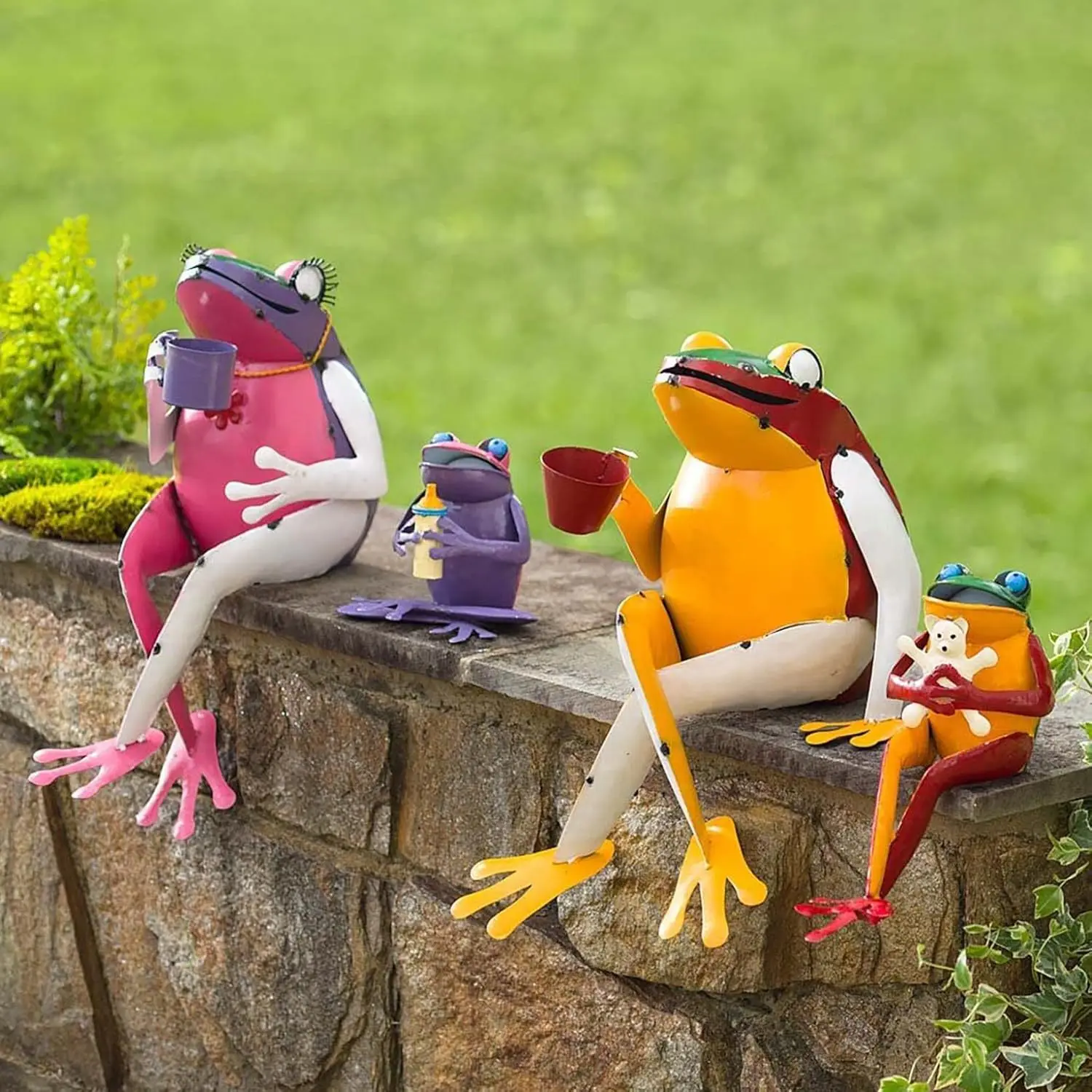 Garden Decoration Frog Family Ornament Iron Animal Garden Metal Iron Courtyard Garden Decoration
Garden Decoration Frog Family Ornament Iron Animal Garden Metal Iron Courtyard Garden Decoration