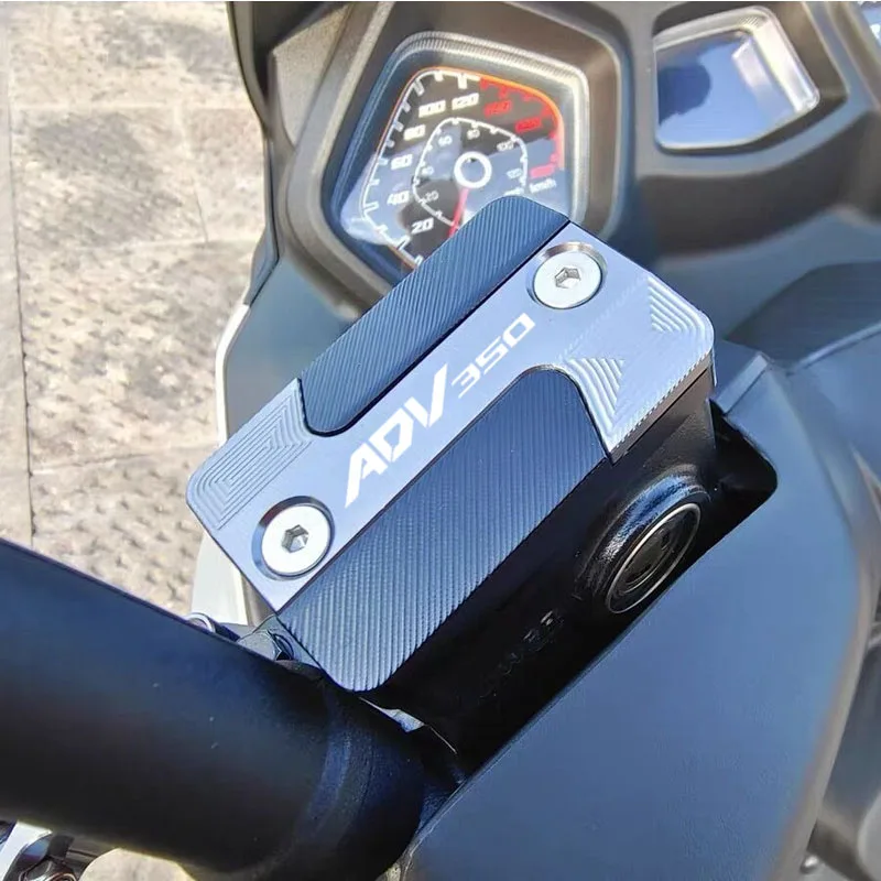 Для HONDA ADV 350 2025 ADV350 ADV150 ADV160 ADV 150 160 350 Мотоцикл Передний тормозной бачок с ЧПУ Крышка бака для жидкости Крышка масляной чашки
Для HONDA ADV 350 2025 ADV350 ADV150 ADV160 ADV 150 160 350 Мотоцикл Передний тормозной бачок с ЧПУ Крышка бака для жидкости Крышка масляной чашки