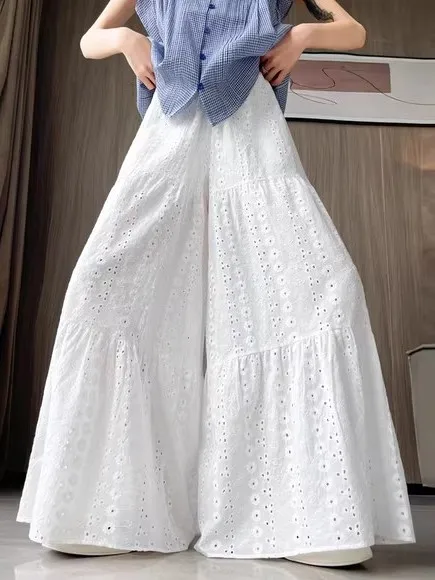 White Lace Hollow Wide Leg Pants Skirt High Waist Elastic Thin Loose Drapey Nine Points for Women Summer Casual Trousers
White Lace Hollow Wide Leg Pants Skirt High Waist Elastic Thin Loose Drapey Nine Points for Women Summer Casual Trousers