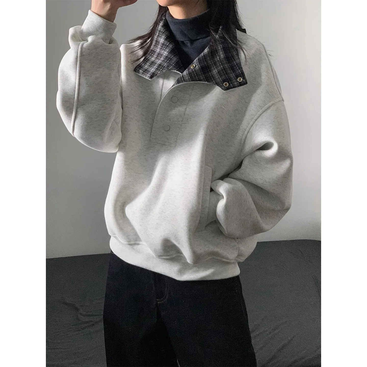 Men's Vintage American Plaid Patchwork Stand Collar Long Sve Sweatirt Button up Casual Outerwear Trendy Spring Autumn
Men's Vintage American Plaid Patchwork Stand Collar Long Sve Sweatirt Button up Casual Outerwear Trendy Spring Autumn