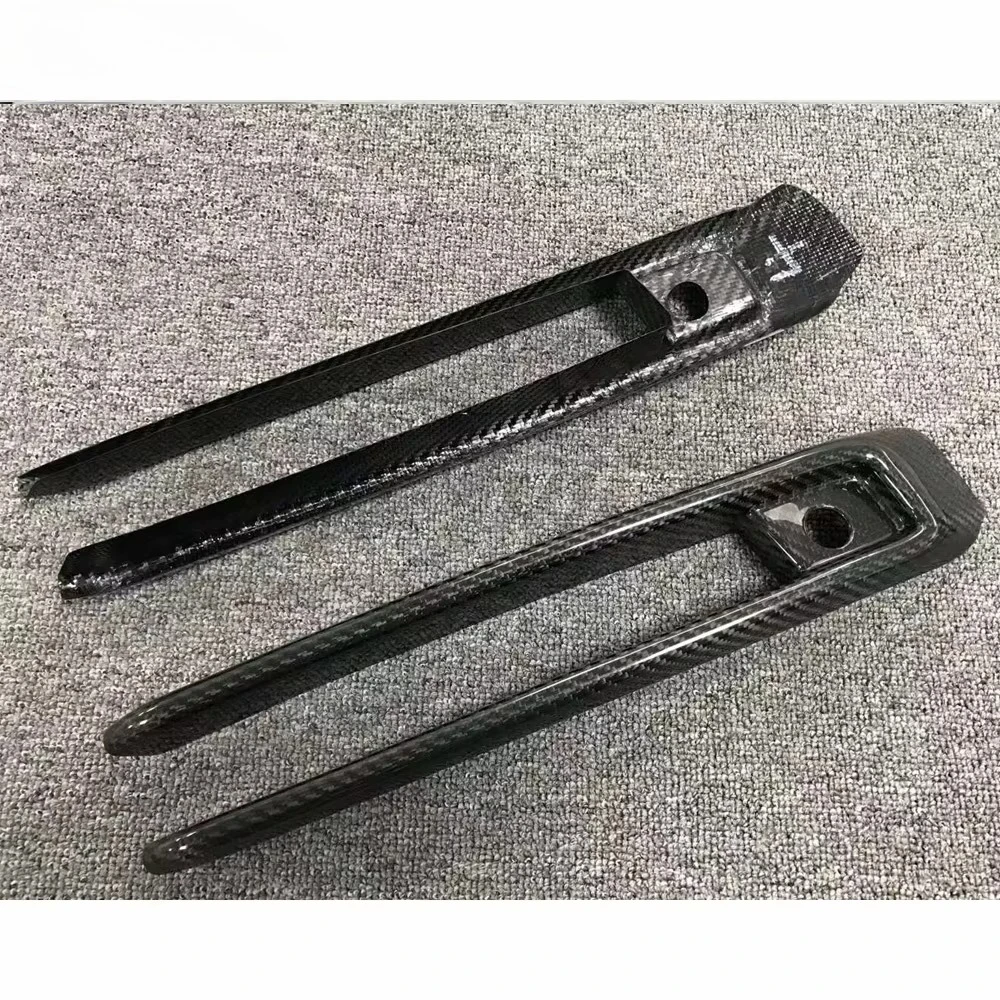Carbon Fiber Front Bumper Fog Light Cover for G Class W464 G63
Carbon Fiber Front Bumper Fog Light Cover for G Class W464 G63