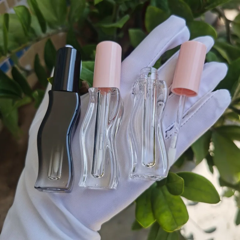 2PCS square wavy lipgloss tube empty tube small lip capacity glaze tube 2ml cosmetics cute lipgloss tubes empty
2PCS square wavy lipgloss tube empty tube small lip capacity glaze tube 2ml cosmetics cute lipgloss tubes empty