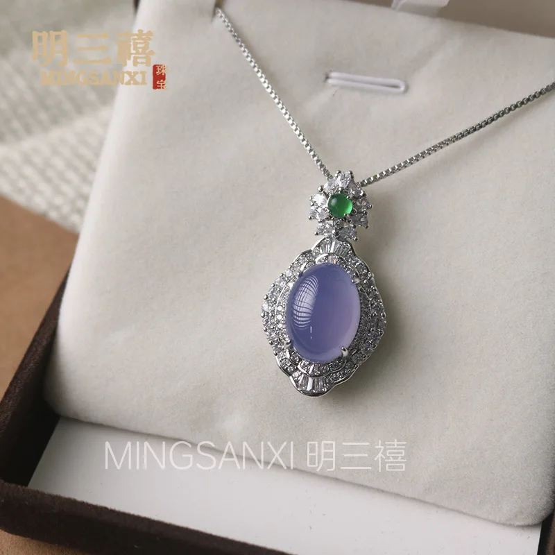 Новое ожерелье из натурального ледяного халцедона и прозрачного фиолетового агата для женщин в китайском стиле: легкая роскошь, элегантность, модный национальный дизайн
Новое ожерелье из натурального ледяного халцедона и прозрачного фиолетового агата для женщин в китайском стиле: легкая роскошь, элегантность, модный национальный дизайн
