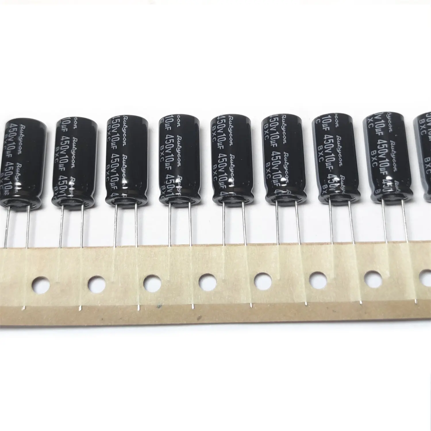 100 шт. 450V10UF BXC 10X20-T RUBYCON длительный срок службы, новый электролитический конденсатор с низким импедансом
100 шт. 450V10UF BXC 10X20-T RUBYCON длительный срок службы, новый электролитический конденсатор с низким импедансом