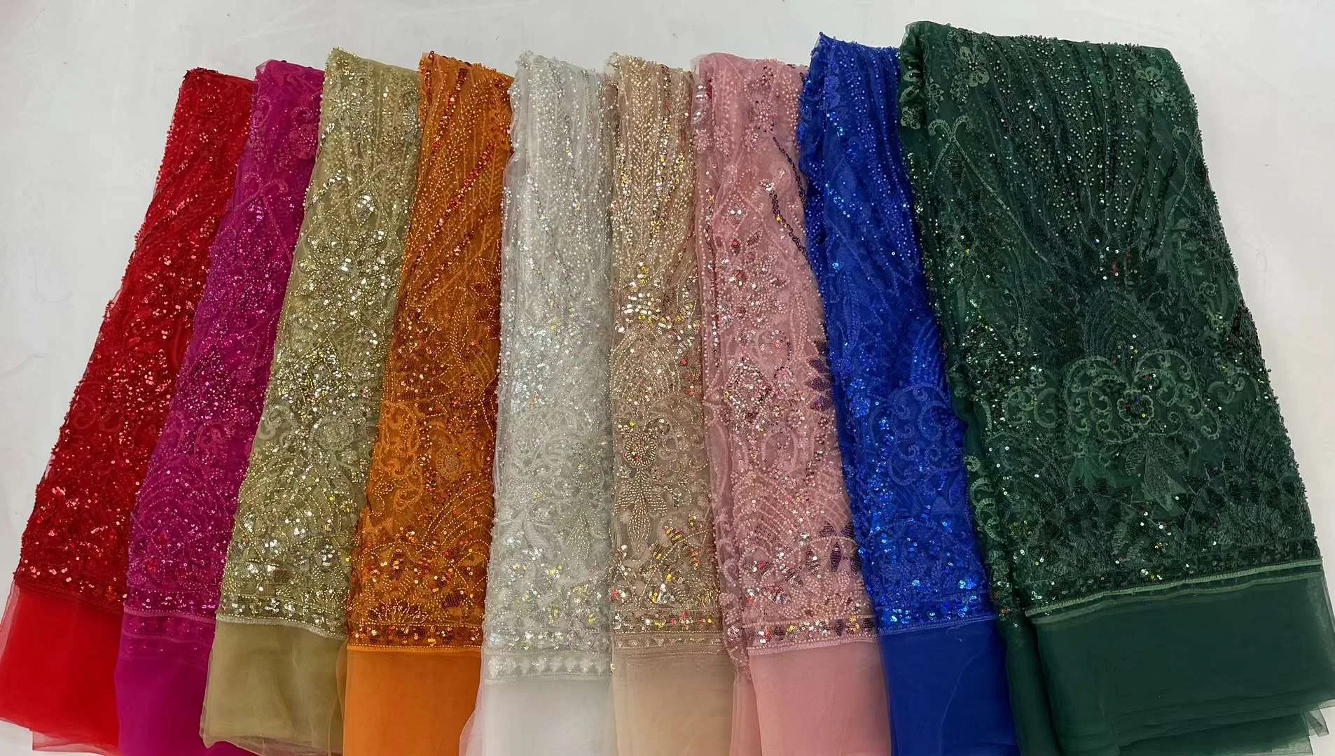 RED High-End Luxury French Embroidery Heavy Groom Lace Fabric African Nigerian With Sequins Fabric For Wedding Party Dress
RED High-End Luxury French Embroidery Heavy Groom Lace Fabric African Nigerian With Sequins Fabric For Wedding Party Dress