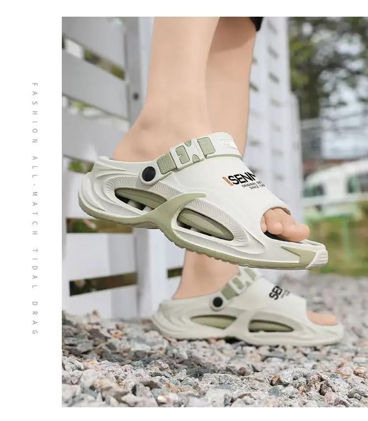 High-quality men sandals are integrated with two buckles and summer men durable driving thick-soled non-slip waterproof sandals.
High-quality men sandals are integrated with two buckles and summer men durable driving thick-soled non-slip waterproof sandals.
