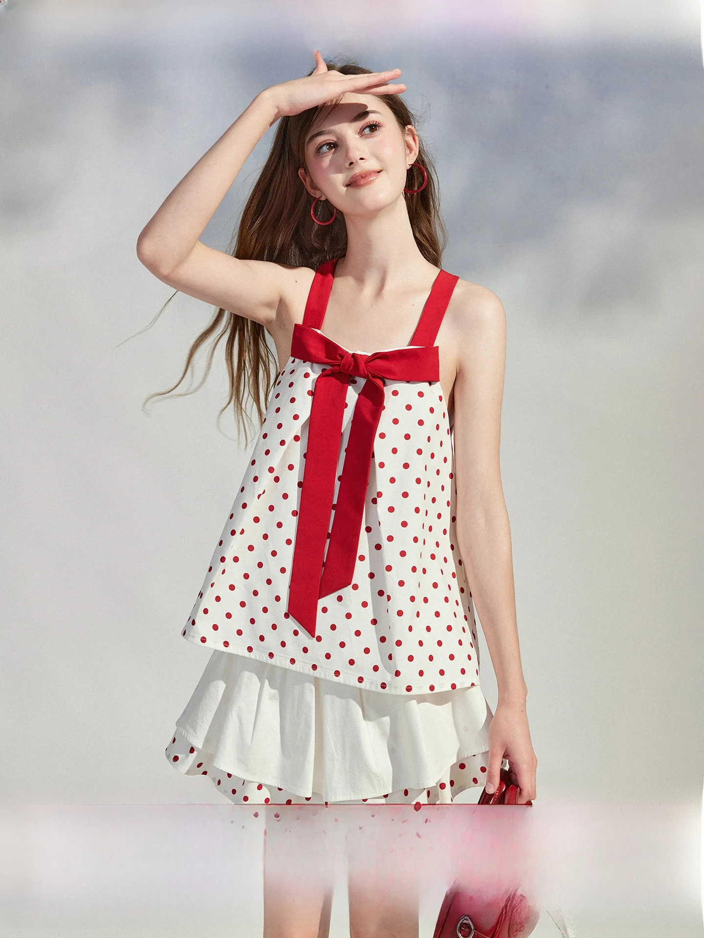 Tipsymattina Summer 2026 Red Polka Dot Knot Neckline Women's Tank Top Strap Vest Loose Fit Short Length Casual Wear
Tipsymattina Summer 2026 Red Polka Dot Knot Neckline Women's Tank Top Strap Vest Loose Fit Short Length Casual Wear