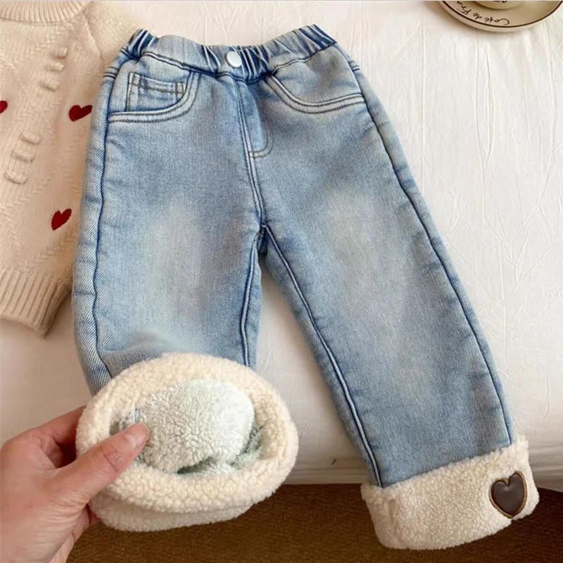 Girls Fleece-lined Jeans Children Padded Wide-legged Pants Children Plush Velvet Winter Warm Straight Trousers Clothing 2-8Y
Girls Fleece-lined Jeans Children Padded Wide-legged Pants Children Plush Velvet Winter Warm Straight Trousers Clothing 2-8Y