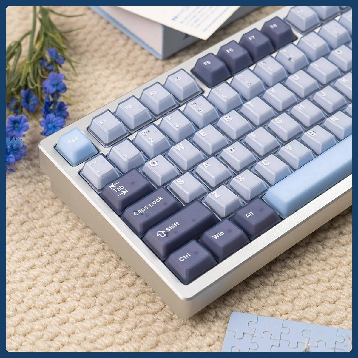 Blue coconut bubble translucent keyboard keycaps Blue Custom Original 164 Keys Cherry Profile Keycap PC/pbt Crystal Key cap
Blue coconut bubble translucent keyboard keycaps Blue Custom Original 164 Keys Cherry Profile Keycap PC/pbt Crystal Key cap