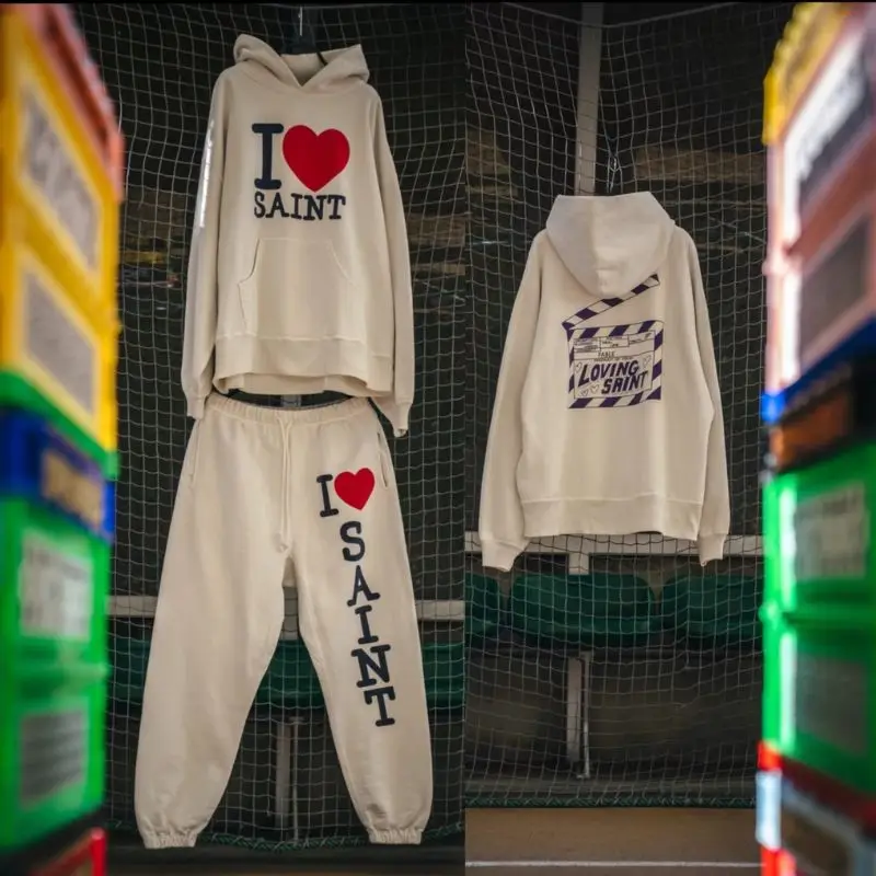 Red Heart Letter Print SAINT Hoodie Tracksuit American Street Men Women Striped Writing Board Sweatshirt Loose Jogging Pants
Red Heart Letter Print SAINT Hoodie Tracksuit American Street Men Women Striped Writing Board Sweatshirt Loose Jogging Pants