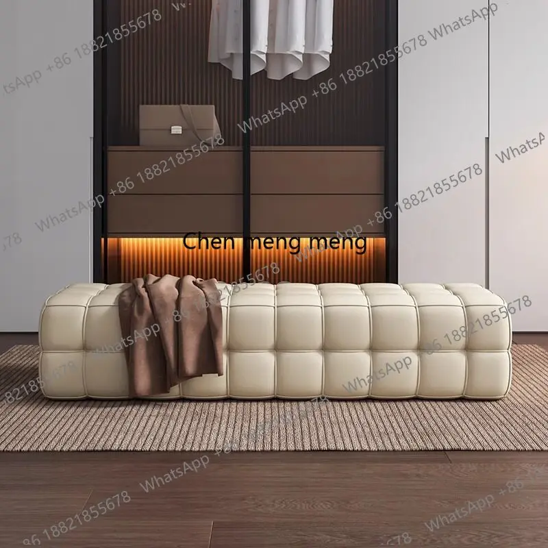 High-end villa shoe changing stool home doorway sofa stool designer bed stool full leather
High-end villa shoe changing stool home doorway sofa stool designer bed stool full leather