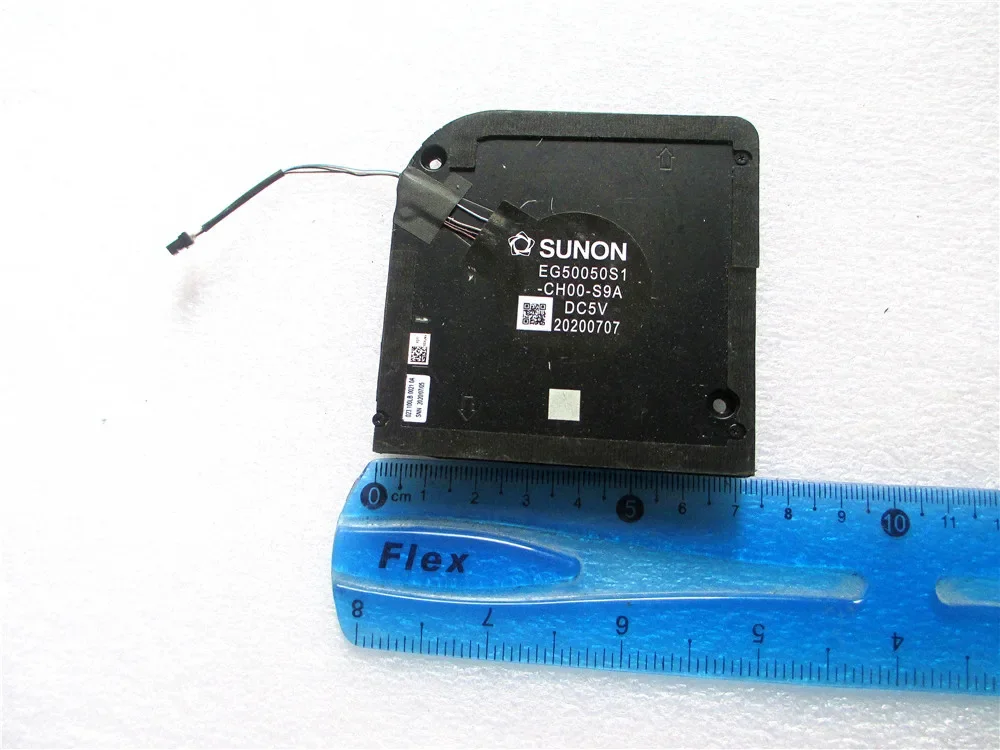Вентилятор охлаждения ноутбука Dell Latitude 5520 Precision 3560 EG50050S1-CH00-S9A DC5V 0,38A 4PIN 0DXJNS 023.100LB.0021
Вентилятор охлаждения ноутбука Dell Latitude 5520 Precision 3560 EG50050S1-CH00-S9A DC5V 0,38A 4PIN 0DXJNS 023.100LB.0021