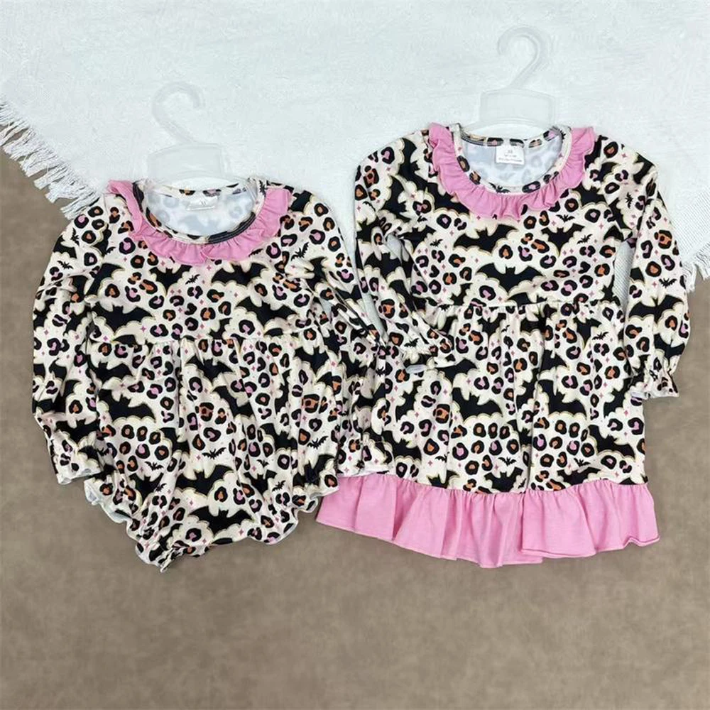 z826-10 LR2473 Wholesale baby romper Matching kids clothes girl Halloween long romper Autumn Boutique Children clothing
z826-10 LR2473 Wholesale baby romper Matching kids clothes girl Halloween long romper Autumn Boutique Children clothing