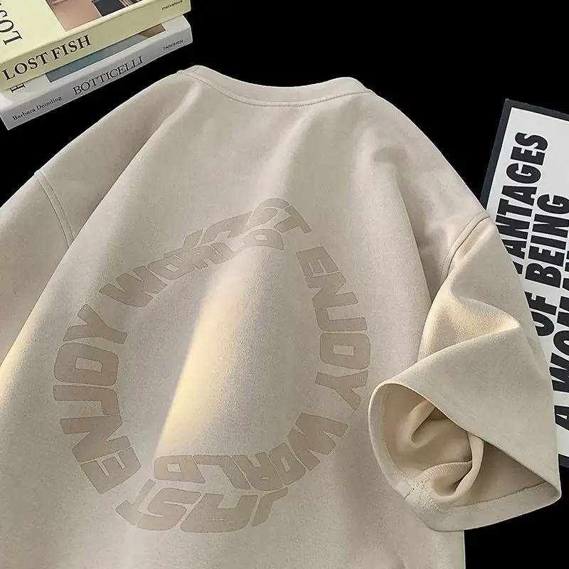 Letter burnt suede short-sleeved men's summer versatile loose round neck clothes trendy brand large size American heavyweight
Letter burnt suede short-sleeved men's summer versatile loose round neck clothes trendy brand large size American heavyweight