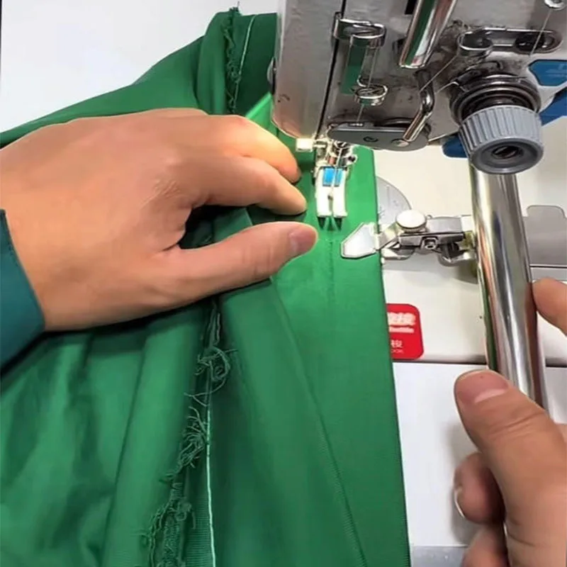 Flat car pull cuff trouser tool, double section adjustable waistband sewing auxiliary frame
Flat car pull cuff trouser tool, double section adjustable waistband sewing auxiliary frame