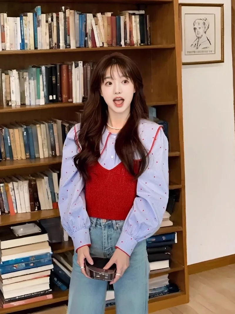 Sweet Style Knitted Vest And Polka Dot Doll Collar Shirt Two Piece Set for Women Anti-Aging Red Color Autumn Fashion Ensemble
Sweet Style Knitted Vest And Polka Dot Doll Collar Shirt Two Piece Set for Women Anti-Aging Red Color Autumn Fashion Ensemble