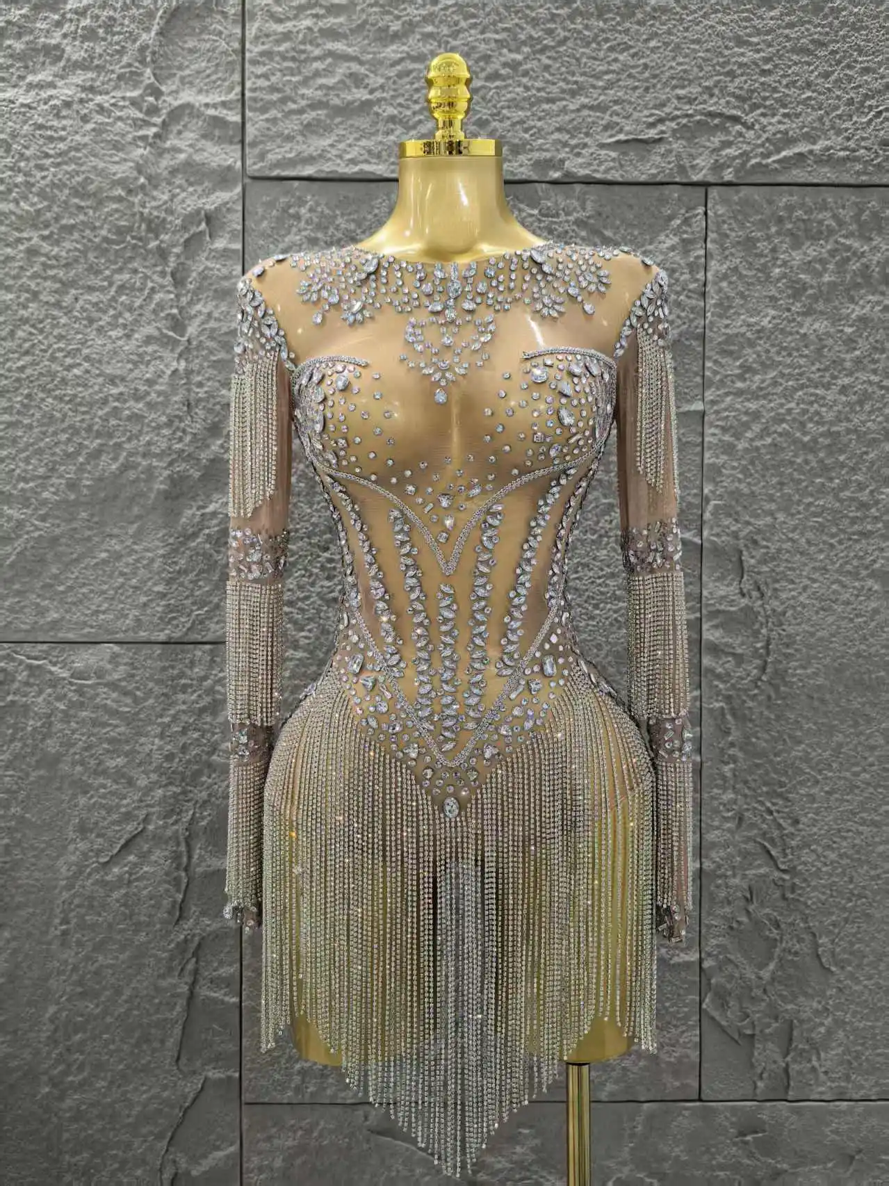 Chic Women Sexy Mesh See Through Performance Dance Nightclub Rompers Singer Stage Outfit Sparkly Rhinestone Bodysuit Birthday
Chic Women Sexy Mesh See Through Performance Dance Nightclub Rompers Singer Stage Outfit Sparkly Rhinestone Bodysuit Birthday