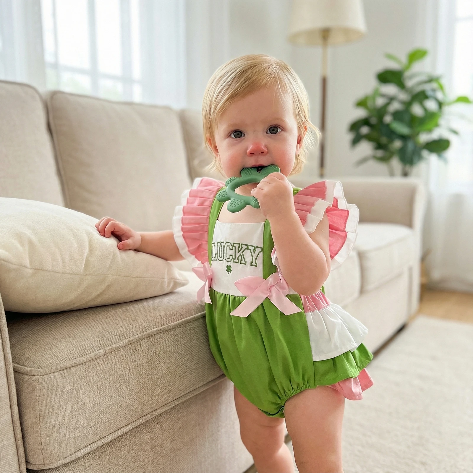 Baby Girls Spring Irish Romper Shamrock Letter Embroidery Flying Sleeve Square Neck Jumpsuit
Baby Girls Spring Irish Romper Shamrock Letter Embroidery Flying Sleeve Square Neck Jumpsuit