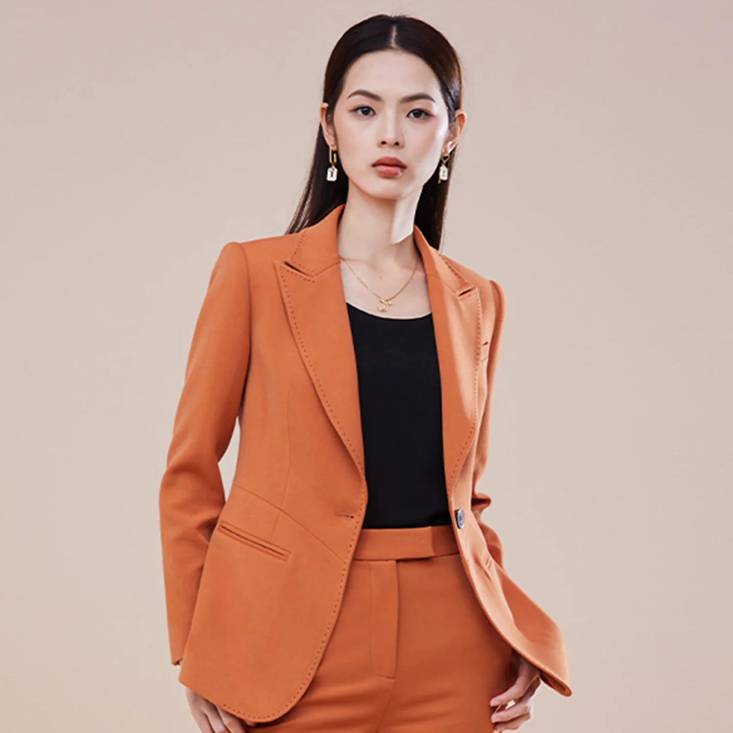 Allingentle Orange Women's 2 Piece Set Business 1-Button Blazer Elegant Pantsuit Set for Party Office Work Outfits Customize
Allingentle Orange Women's 2 Piece Set Business 1-Button Blazer Elegant Pantsuit Set for Party Office Work Outfits Customize