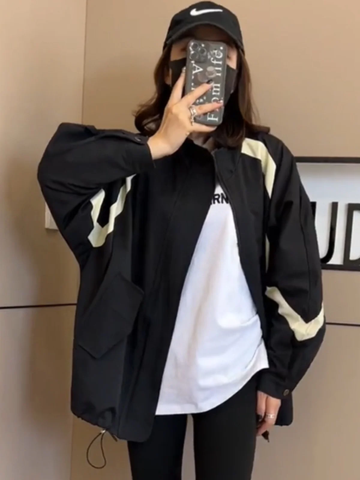 Spring Casual Women's Jacket 2025 New Style Versatile Black Slimming Outerwear Loose Top Trendy Commute Windproof Zipper Pocket
Spring Casual Women's Jacket 2025 New Style Versatile Black Slimming Outerwear Loose Top Trendy Commute Windproof Zipper Pocket