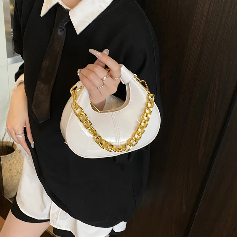 Women's New Crescent Dumpling Bag - Fashion Mini, Simple Chain, Handheld Shoulder Crossbody
Women's New Crescent Dumpling Bag - Fashion Mini, Simple Chain, Handheld Shoulder Crossbody