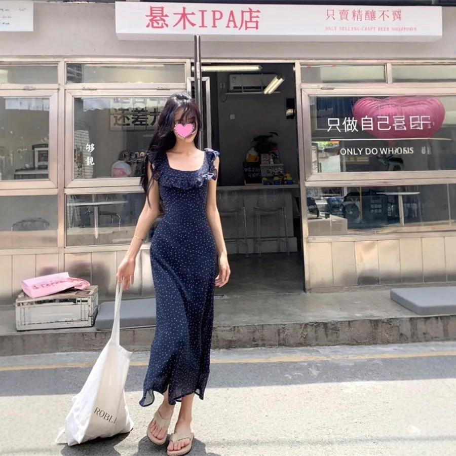 【New style】French floral polka dots flying sleeves ruffled suspender dress for women's summer temperament waist bag hip skirt l
【New style】French floral polka dots flying sleeves ruffled suspender dress for women's summer temperament waist bag hip skirt l