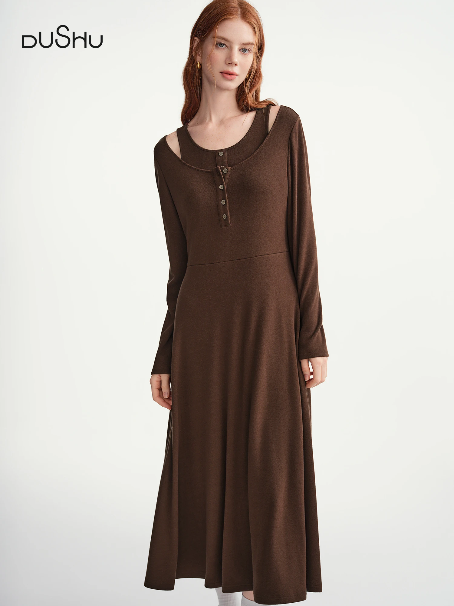DUSHU Plus Women's Oat Coffee Two-Piece Styled Slim Fit Winter Layering Dress Plus-Size Slimming Stylish Retro-Inspired Design 
DUSHU Plus Women's Oat Coffee Two-Piece Styled Slim Fit Winter Layering Dress Plus-Size Slimming Stylish Retro-Inspired Design
