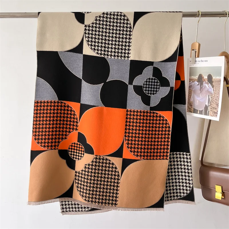 Роскошный брендовый кашемировый женский шарф с цветочным принтом, зимняя теплая шаль и бандана, пашмина, женский платок, квадратное толстое одеяло, пончо
Роскошный брендовый кашемировый женский шарф с цветочным принтом, зимняя теплая шаль и бандана, пашмина, женский платок, квадратное толстое одеяло, пончо