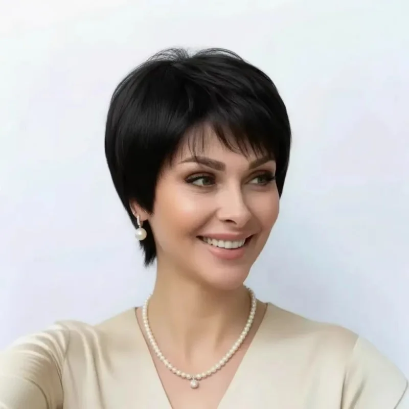 Women's middle-aged and elderly, short hair wigs for mothers, naturally fluffy synthetic high-temperature fi
Women's middle-aged and elderly, short hair wigs for mothers, naturally fluffy synthetic high-temperature fi