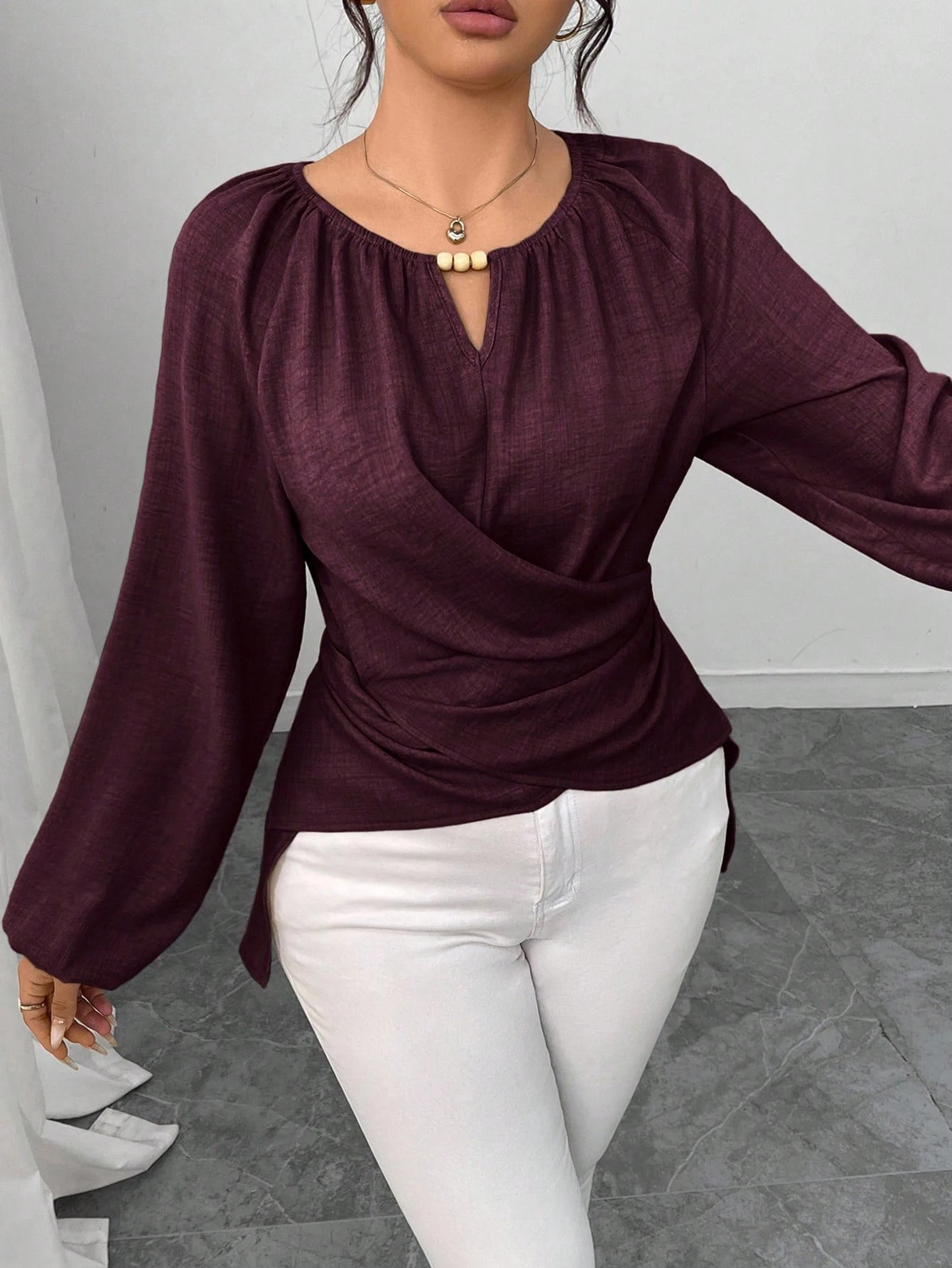 Women Burgundy Wrap Blouse Wooden Bead Neck Long Lantern Sleeve Ruched Waist Back Tie Irregular Hem Elegant Office Casual Shirts
Women Burgundy Wrap Blouse Wooden Bead Neck Long Lantern Sleeve Ruched Waist Back Tie Irregular Hem Elegant Office Casual Shirts