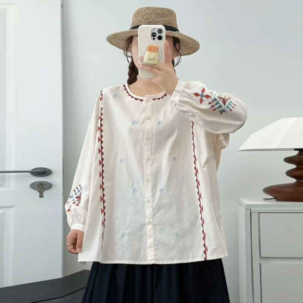 Japanese Sweet Mori Girl Vintage Ethnic Style Embroidery Shirts Women Autumn O-Neck Long Sleeve Casual Loose Blouse Tops
Japanese Sweet Mori Girl Vintage Ethnic Style Embroidery Shirts Women Autumn O-Neck Long Sleeve Casual Loose Blouse Tops
