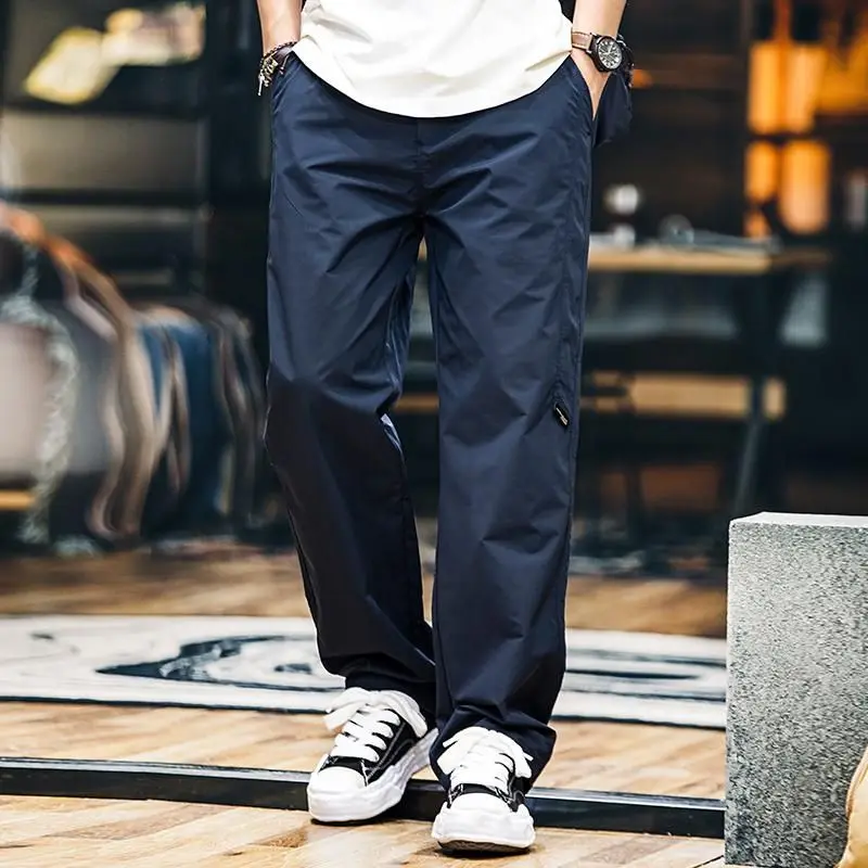 Повседневные брюки с прямыми штанинами в американском стиле, мужские весенне-летние новые уличные футбонепроницаемые брюки для скалолазания, тонкие спортивные брюки Qui Dry
Повседневные брюки с прямыми штанинами в американском стиле, мужские весенне-летние новые уличные футбонепроницаемые брюки для скалолазания, тонкие спортивные брюки Qui Dry