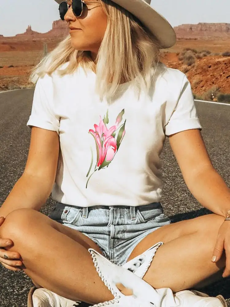 Tee Top Fashion Women Short Sleeve Print Tshirt Graphic T-shirts Summer Spring Printing Watercolor Lovely Trend 90s Clothing
Tee Top Fashion Women Short Sleeve Print Tshirt Graphic T-shirts Summer Spring Printing Watercolor Lovely Trend 90s Clothing
