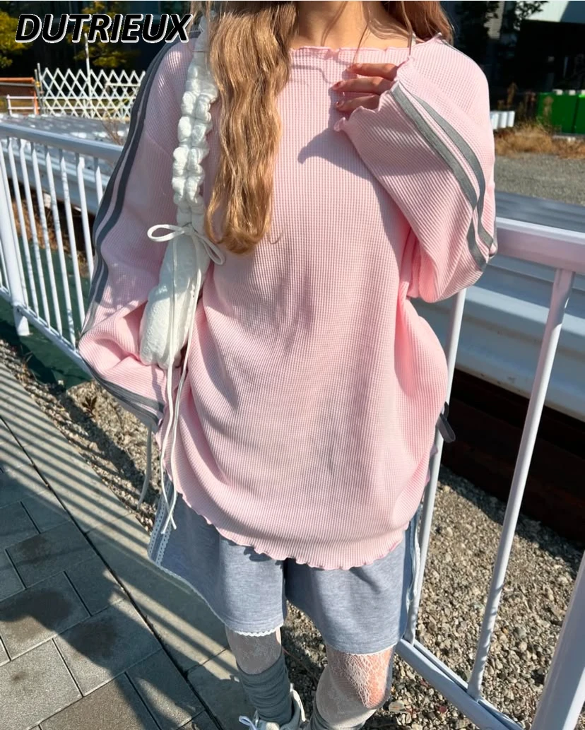 Spring and Summer New Hem Pleated Design Color Scheme Loose Version Long-sleeved T-shirt Sweet Girls Versatile Crew Neck Top
Spring and Summer New Hem Pleated Design Color Scheme Loose Version Long-sleeved T-shirt Sweet Girls Versatile Crew Neck Top
