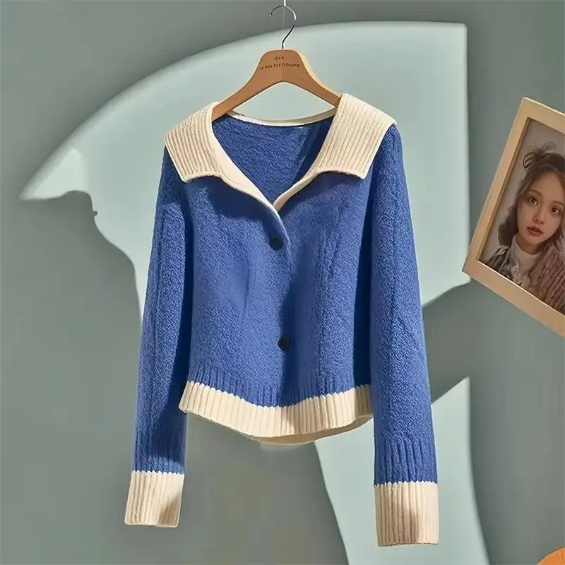 New Fashion Autumn Winter Lapel Sweater Women's Cardigan Wear Long Sleeve Knitwear Jacket Female Casual Wild Sweaters Ladies
New Fashion Autumn Winter Lapel Sweater Women's Cardigan Wear Long Sleeve Knitwear Jacket Female Casual Wild Sweaters Ladies